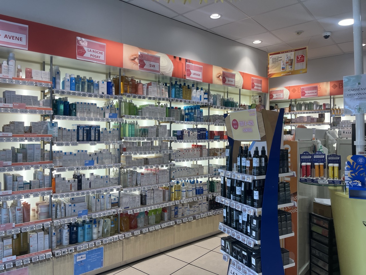 pharmacie-des-ailes-vichy-10